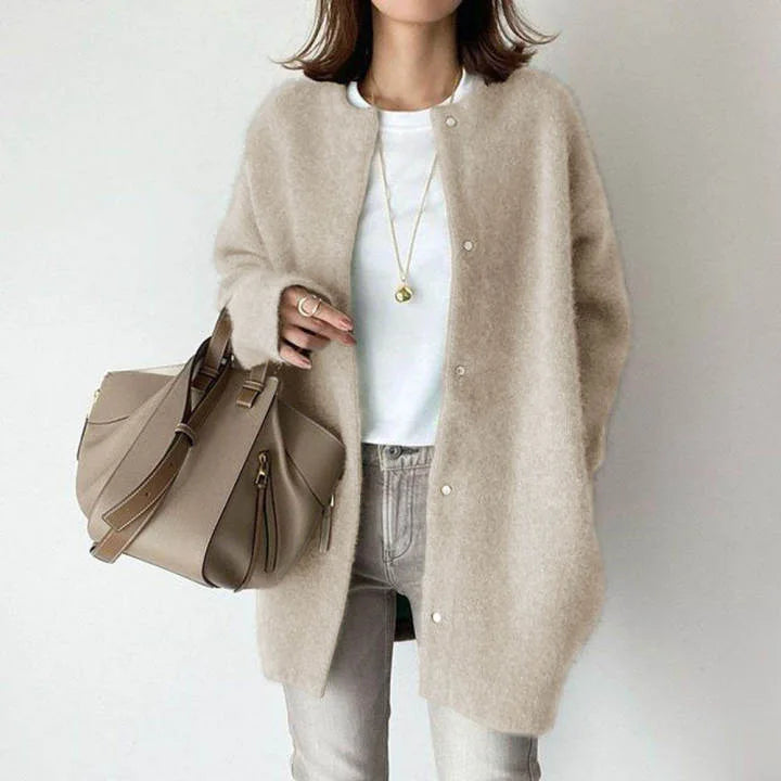Júlia Cardigan